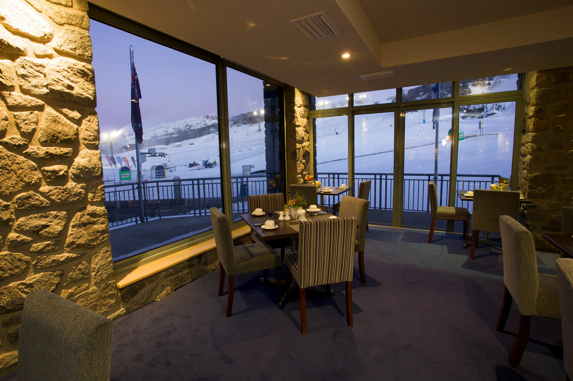 The Perisher Valley Hotel Exterior foto